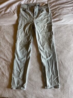 American Eagle Outfitters Light Wash Skinny Jeans